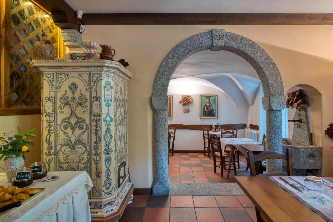 Albergo Moleta 2*